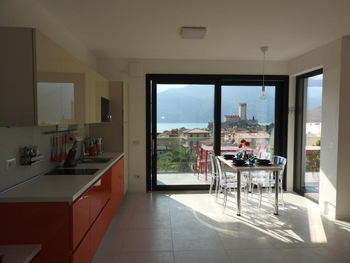Blue Sky Garda - Sunset Apartment Malcesine Exterior foto