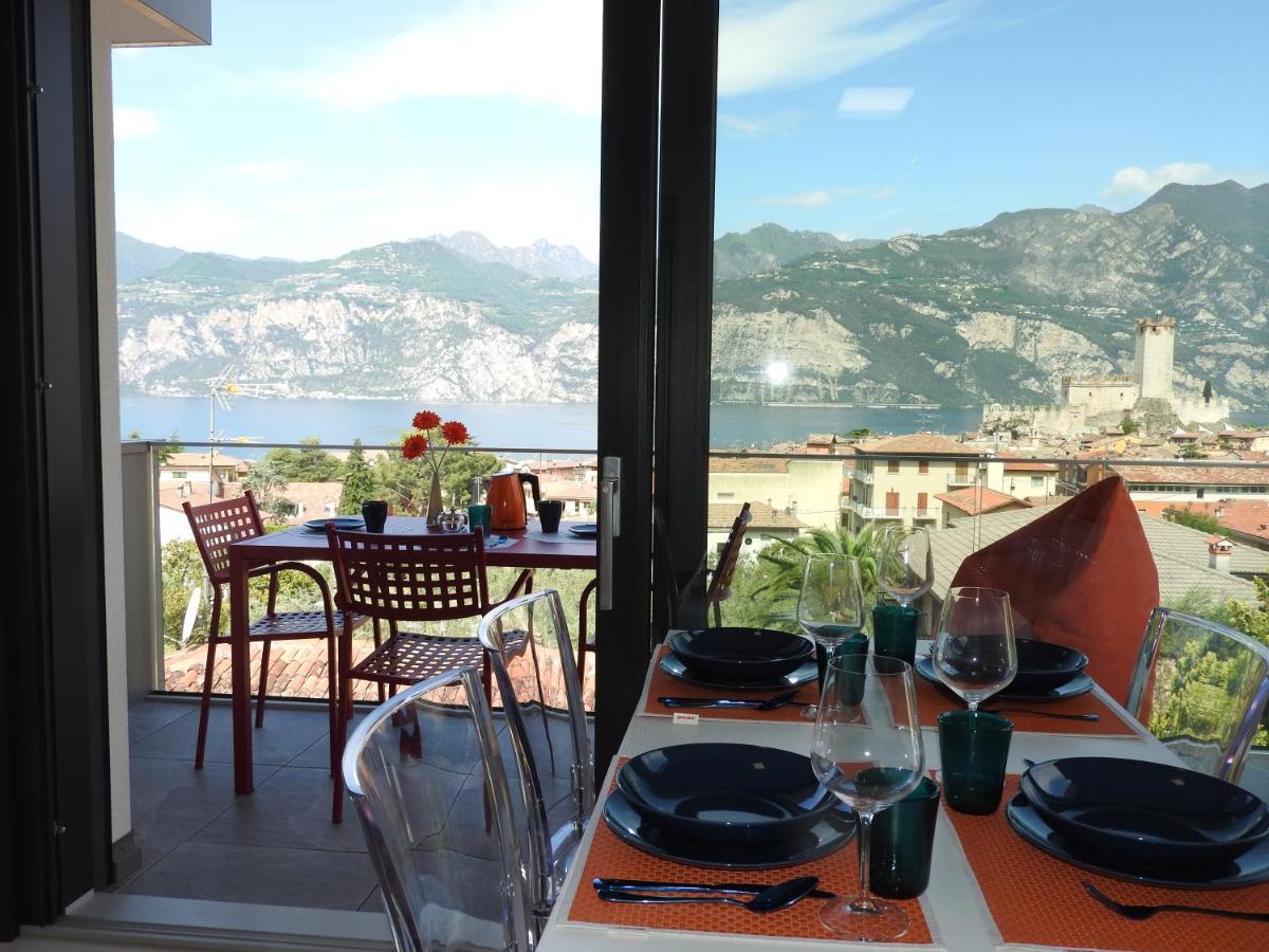 Blue Sky Garda - Sunset Apartment Malcesine Exterior foto