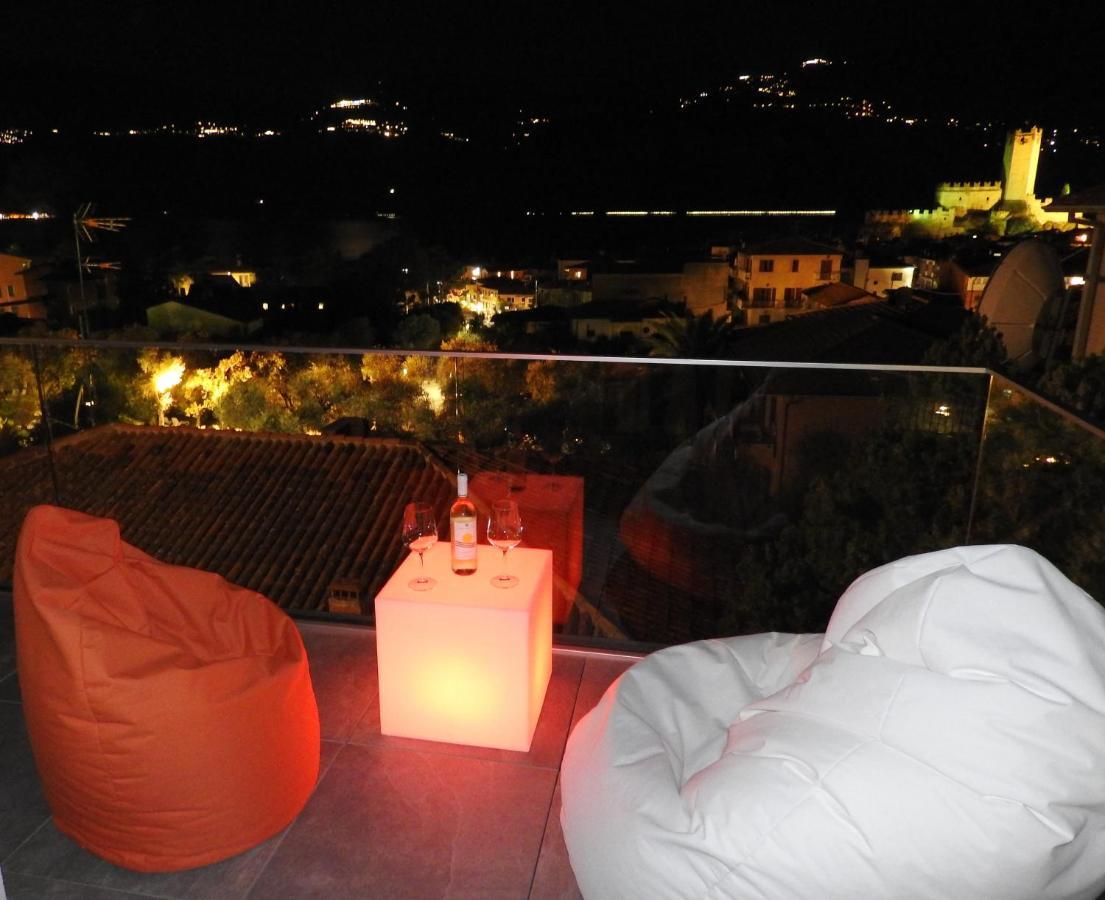 Blue Sky Garda - Sunset Apartment Malcesine Exterior foto